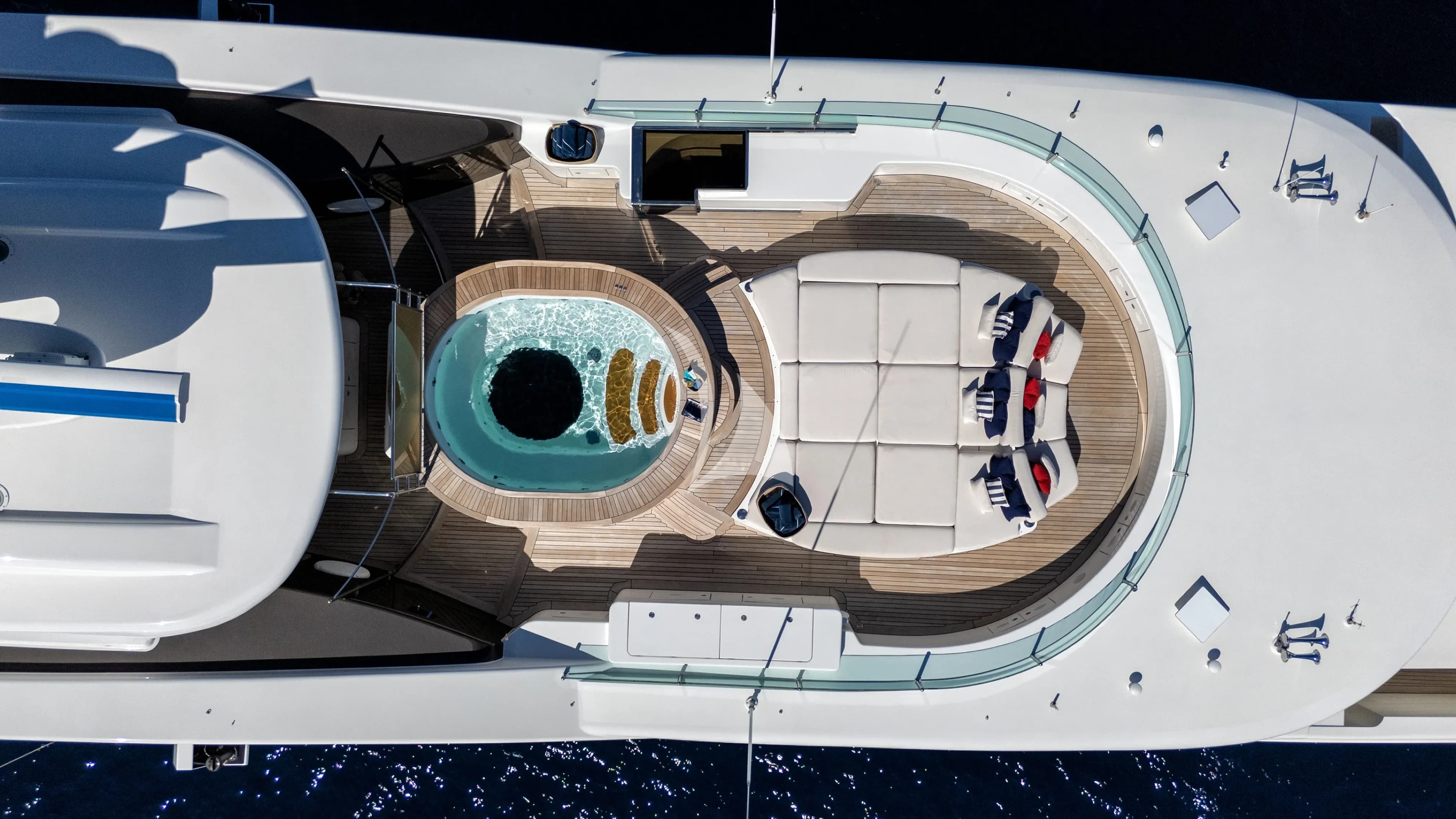 Sun deck jacuzzi