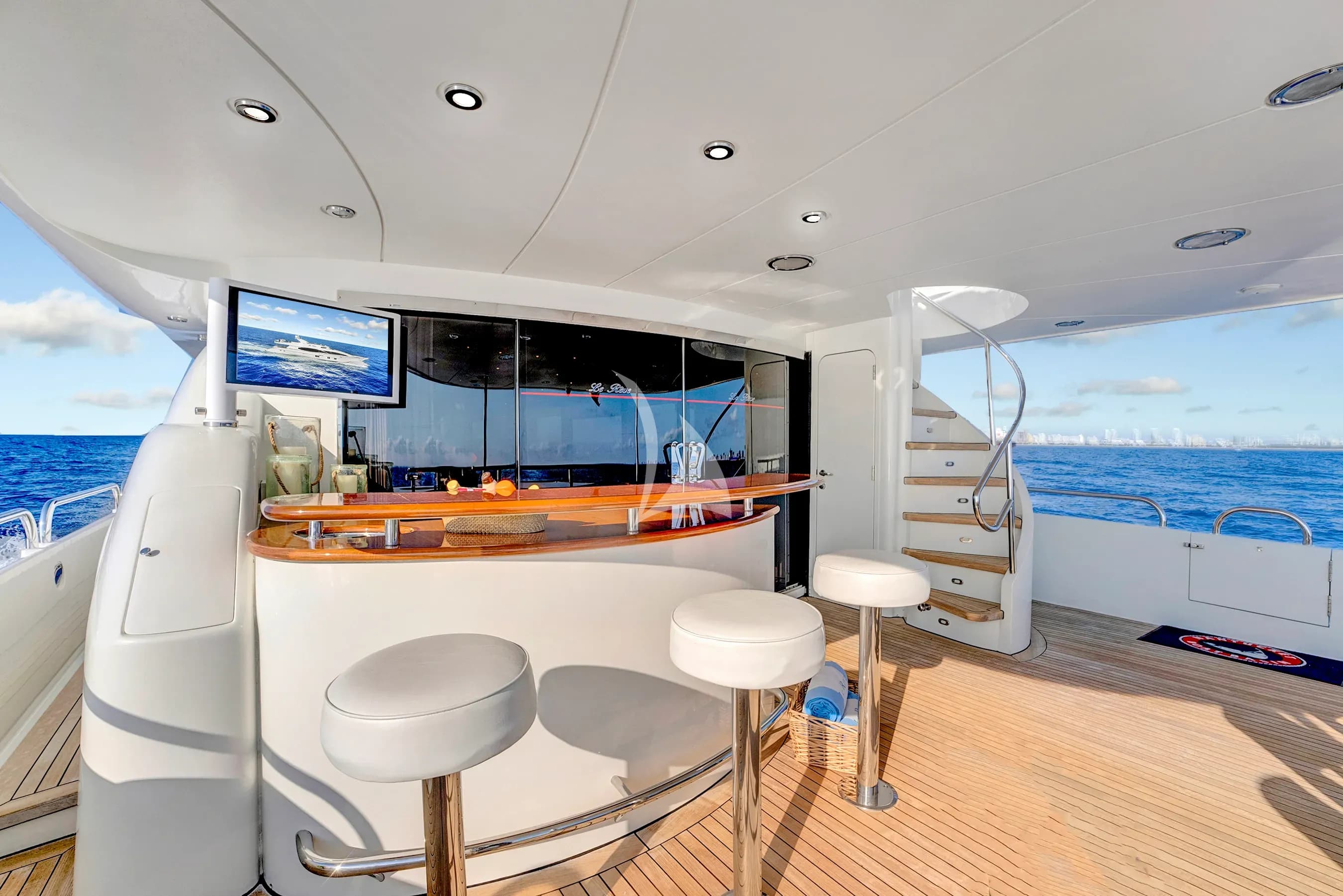 Aft Deck Bar